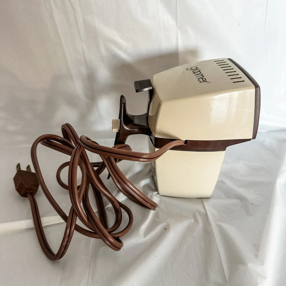 Vtg The Groomer Steamer Rare‎ 70's Electric Portable [Y33]